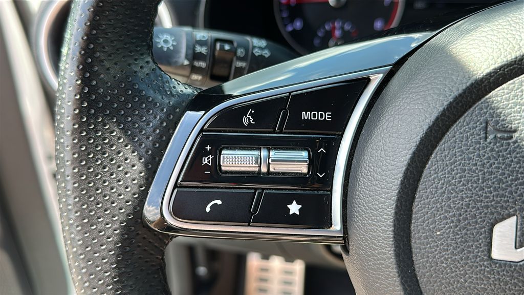 2023 Kia Forte GT-Line photo 12