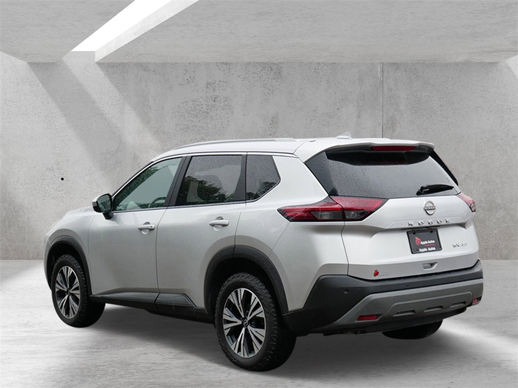 2023 Nissan Rogue SV photo 3