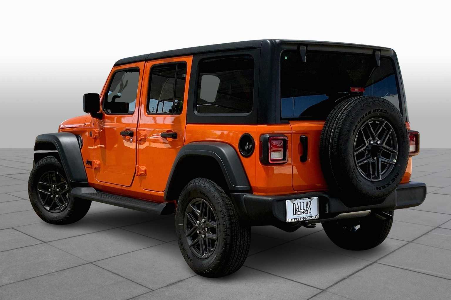 2025 Jeep Wrangler Sport S photo 11