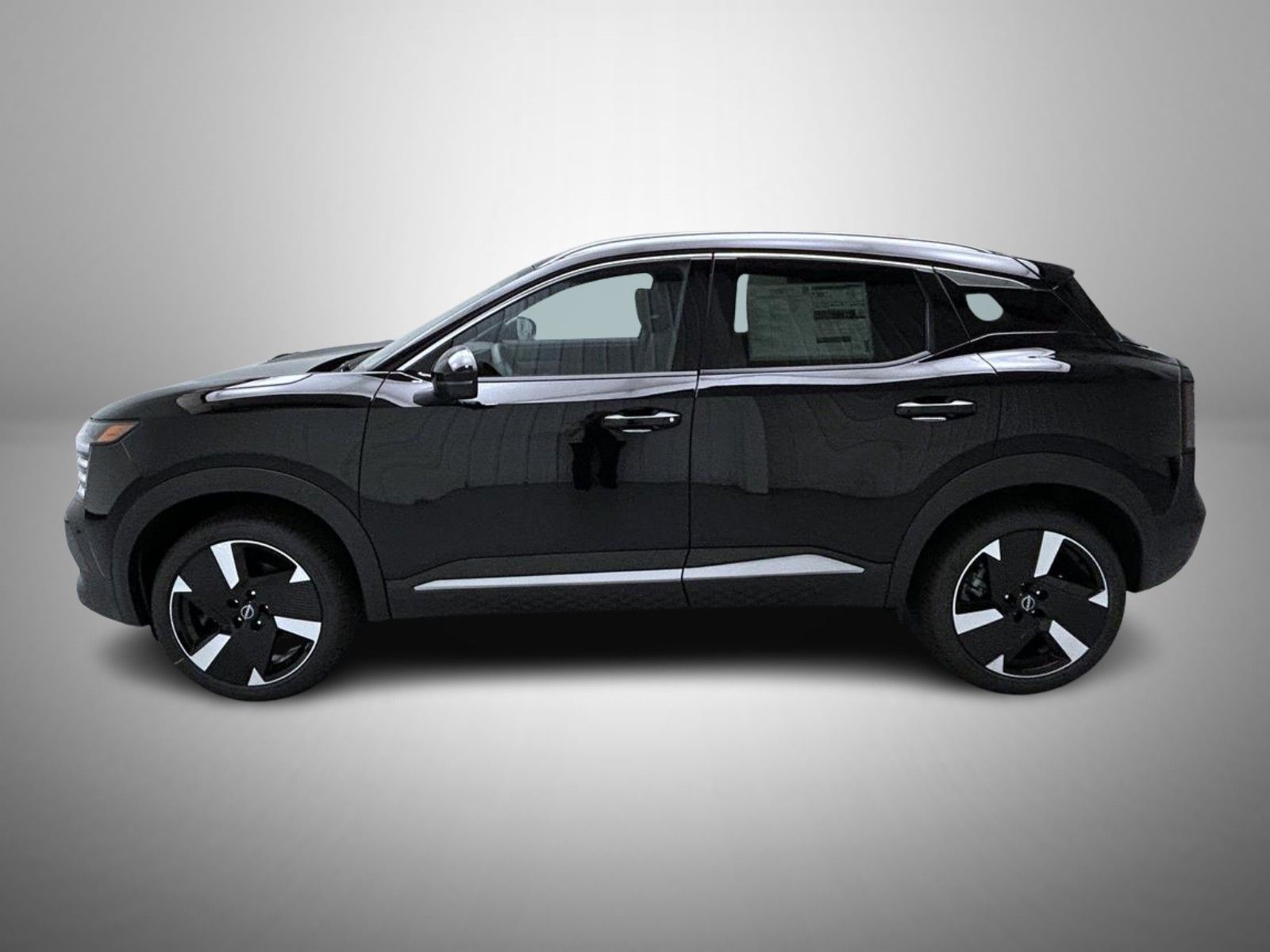 2025 Nissan Kicks SR photo 5