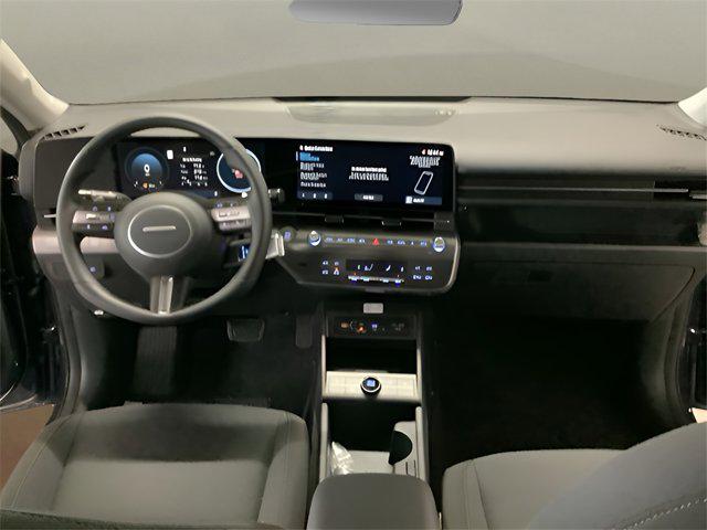 2025 Hyundai Kona SEL photo 21