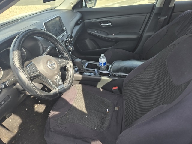 2022 Nissan Sentra SV photo 10