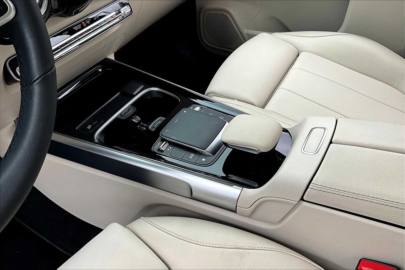 2023 Mercedes Benz GLB 250 photo 15