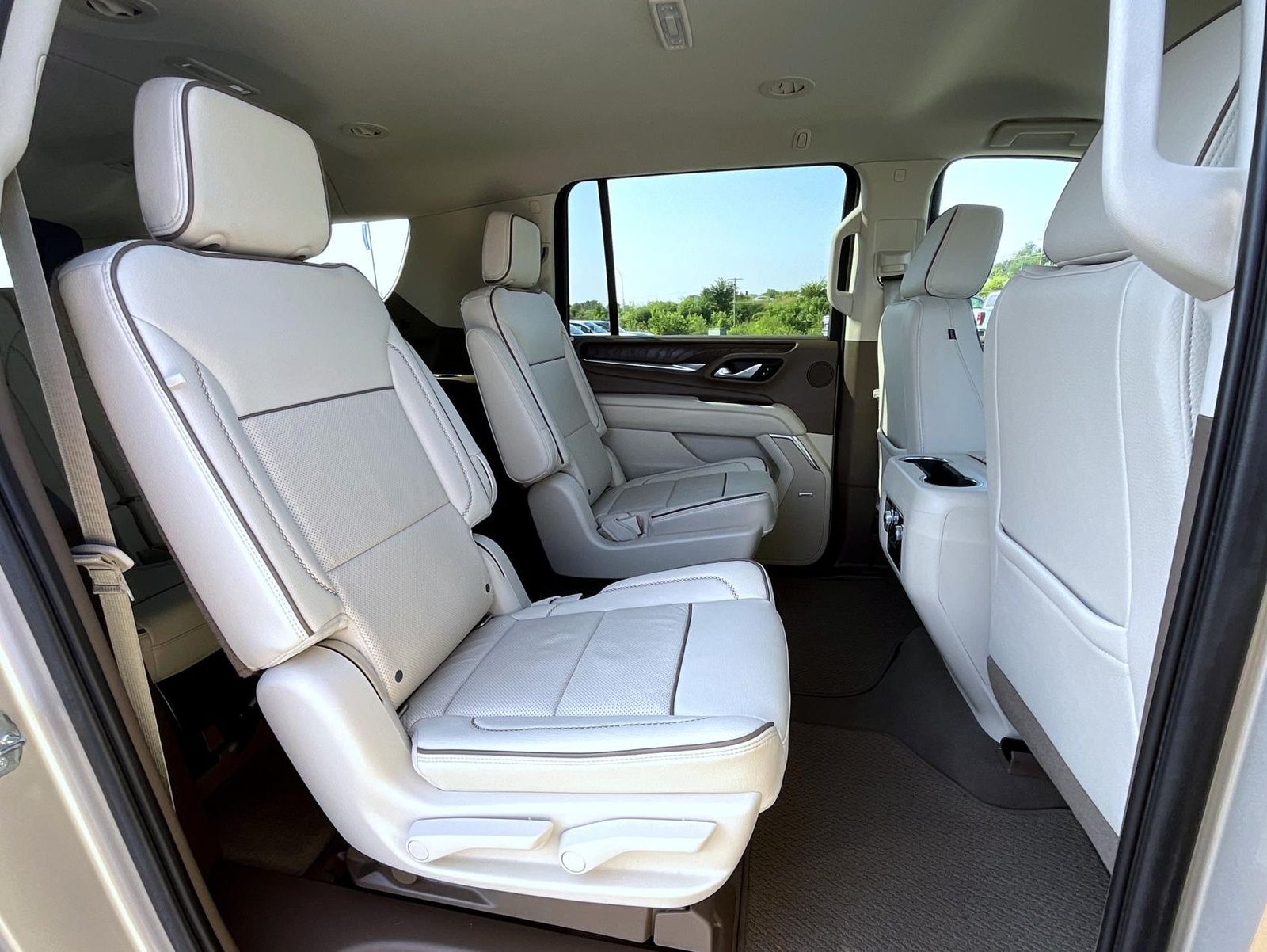 2021 Gmc Yukon XL Denali photo 16