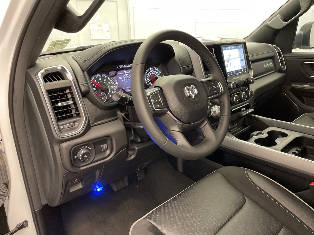 2024 Ram 1500 Laramie photo 16