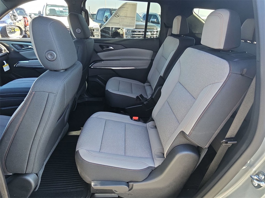 2026 Chevrolet Traverse photo 39