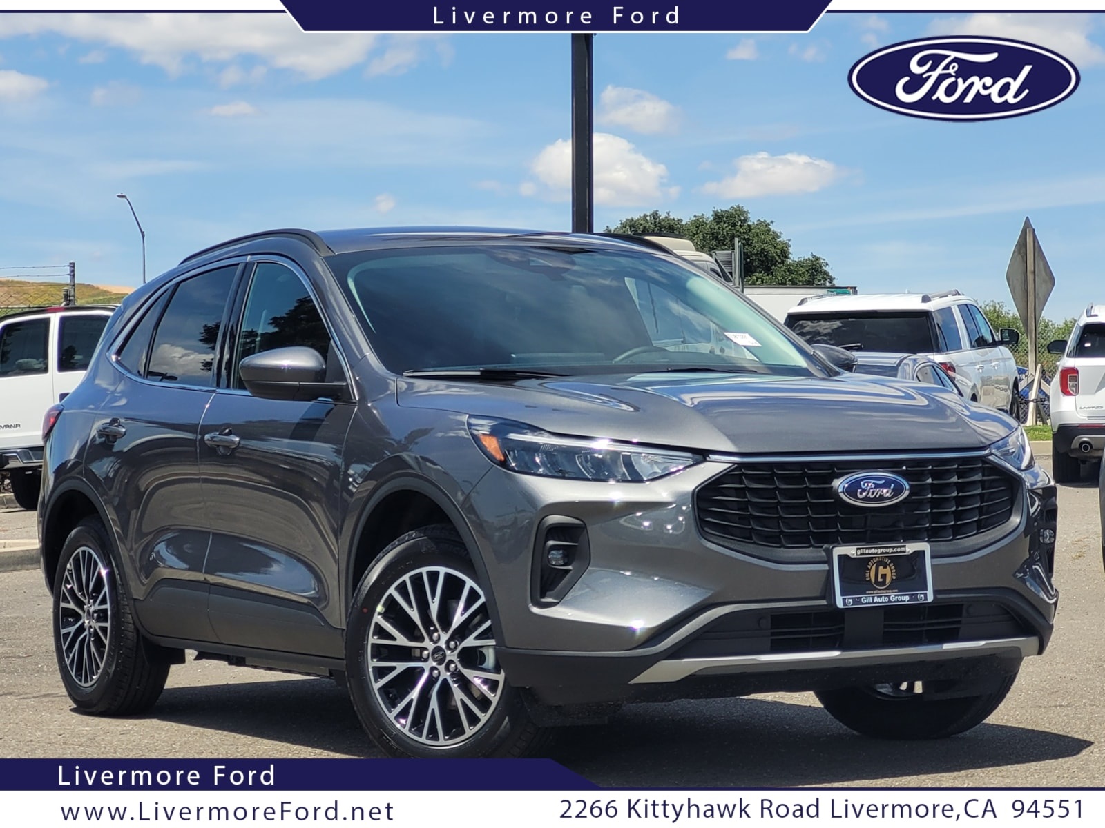 2025 Ford Escape PHEV's photo
