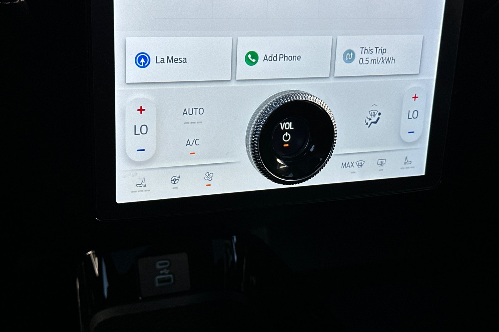 2021 Ford Mustang Mach-E Premium photo 19