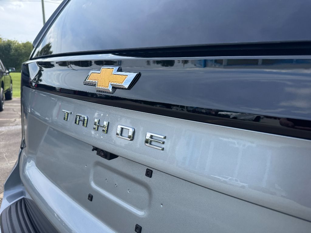 2025 Chevrolet Tahoe Premier photo 7