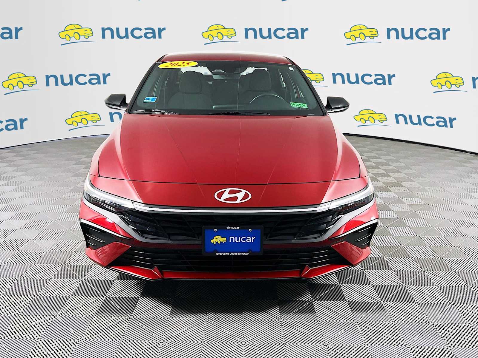 2025 Hyundai Elantra SEL Sport photo 2