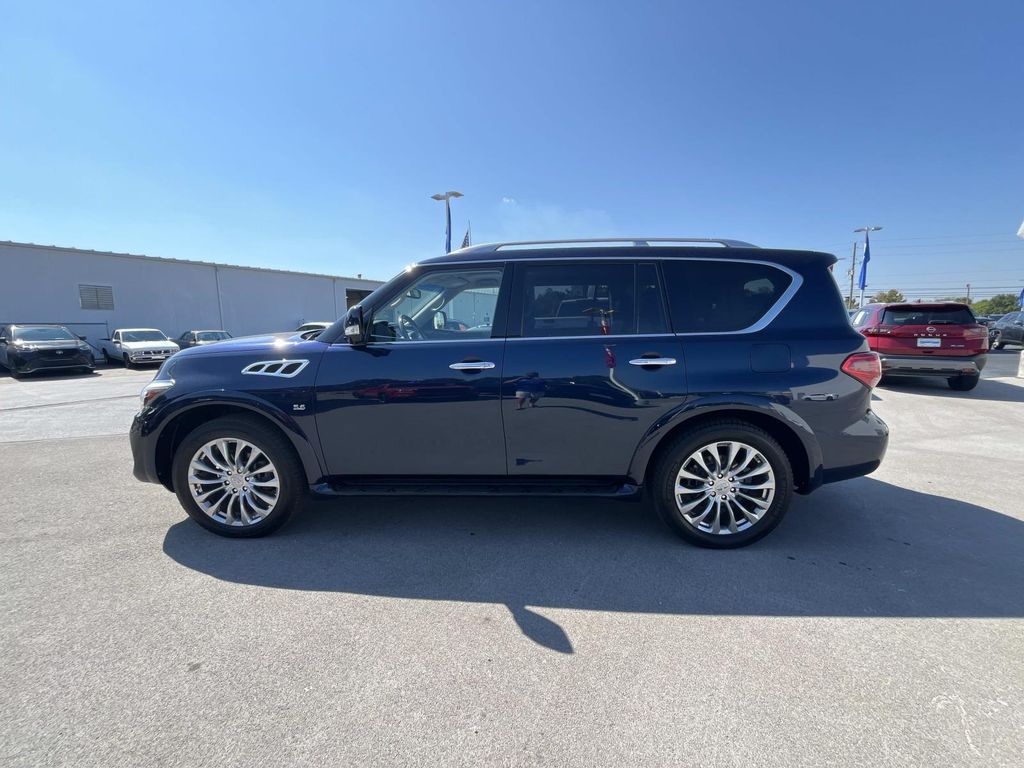 2015 Infiniti QX80 Base photo 3