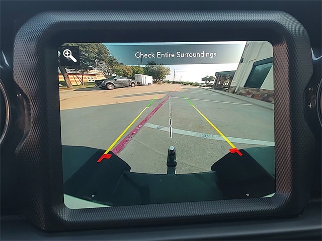 2022 Jeep Gladiator Altitude photo 13