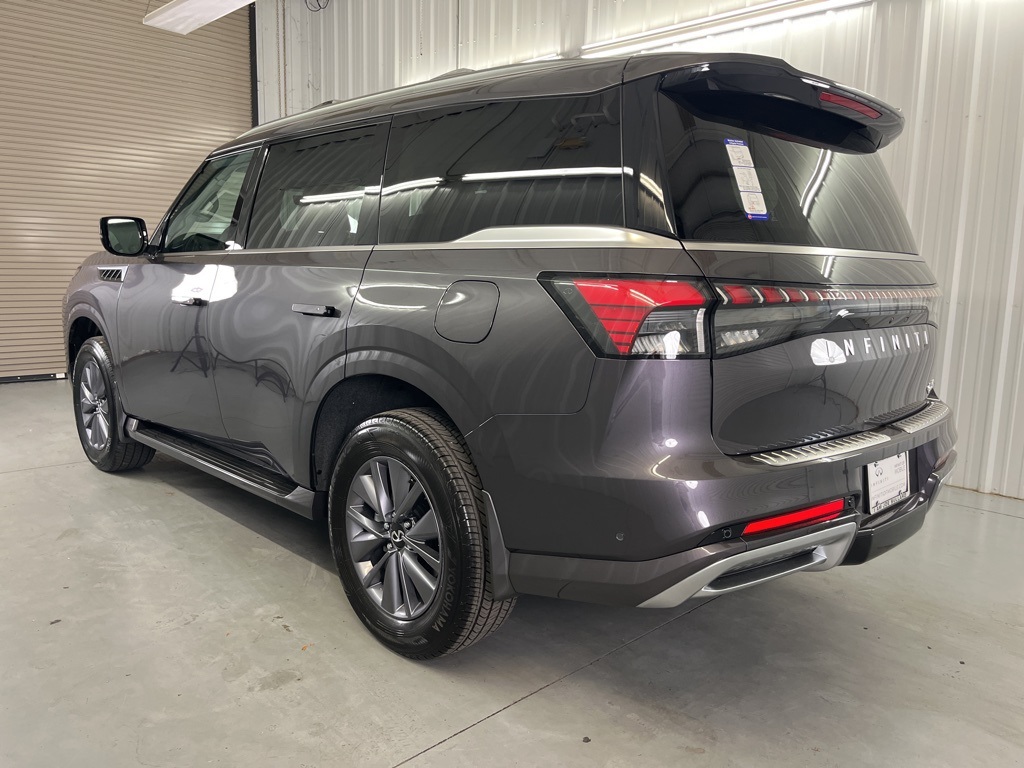 2025 Infiniti QX80 Pure photo 4