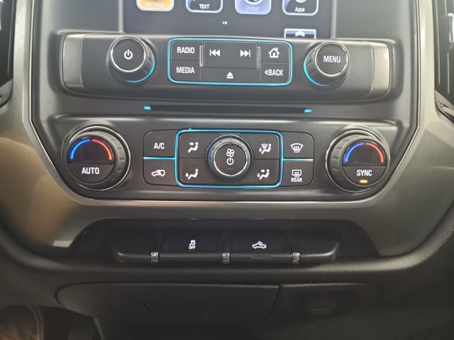 2017 Chevrolet Silverado 1500 LT photo 24