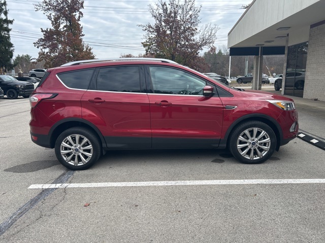 2017 Ford Escape Titanium photo 4