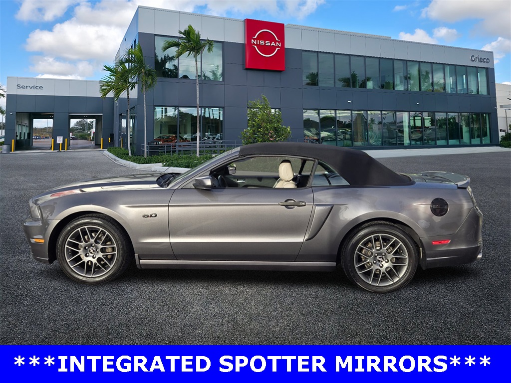 2014 Ford Mustang V6 Premium photo 4