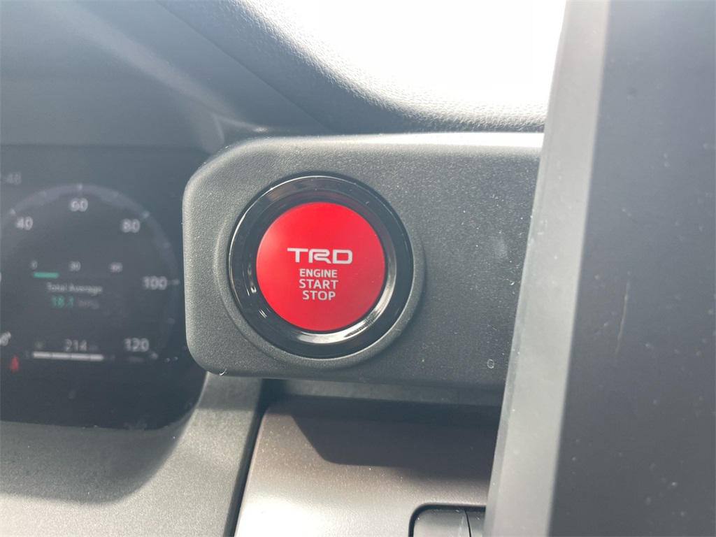 2025 Toyota Tacoma TRD Sport photo 17