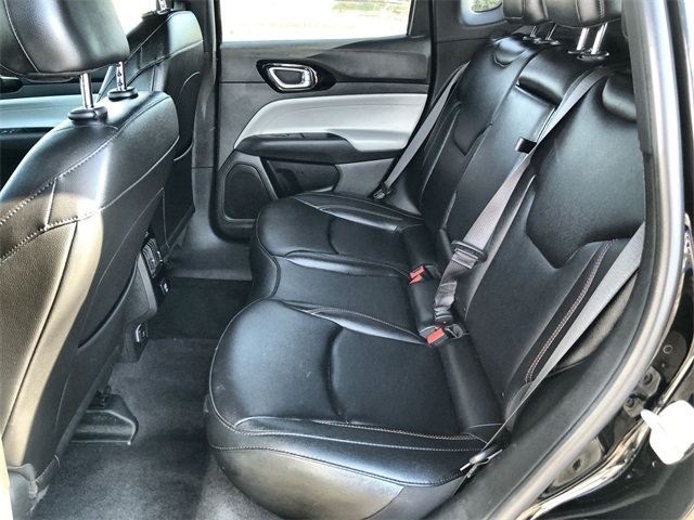 2024 Jeep Compass Limited photo 12