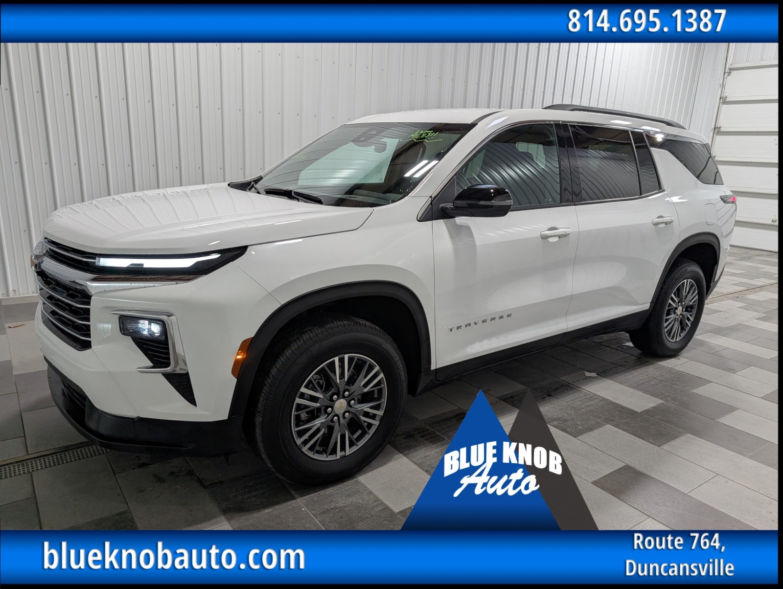 2025 Chevrolet Traverse LT's photo