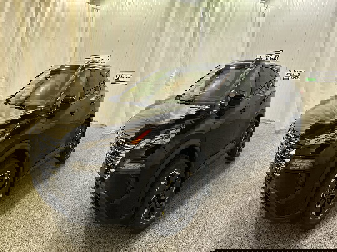 2026 Nissan Rogue SV photo 4