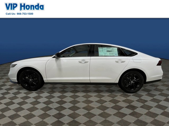 2025 Honda Accord SE photo 2