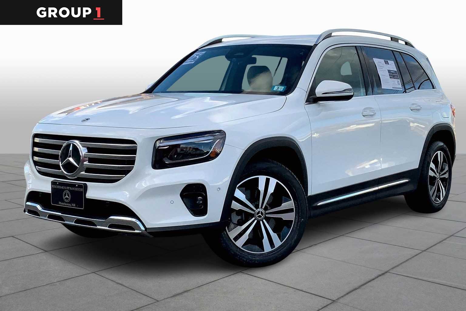 2025 Mercedes-Benz GLB Base's photo
