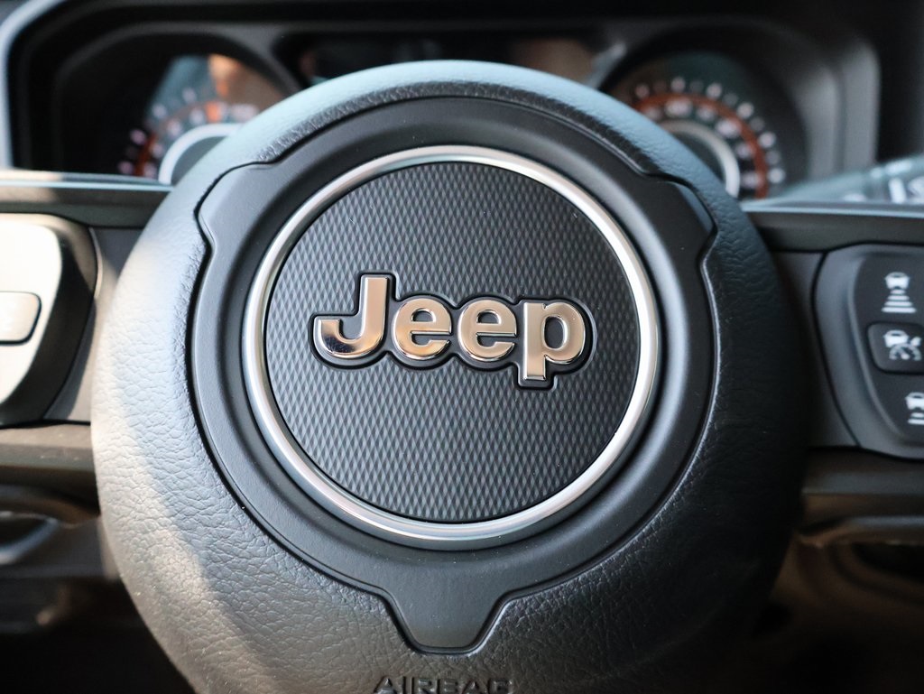 2025 Jeep Gladiator Sport photo 24