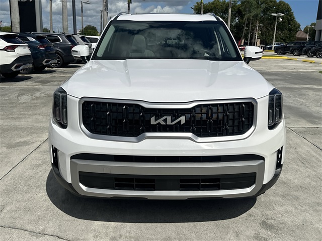 2023 Kia Telluride EX photo 3