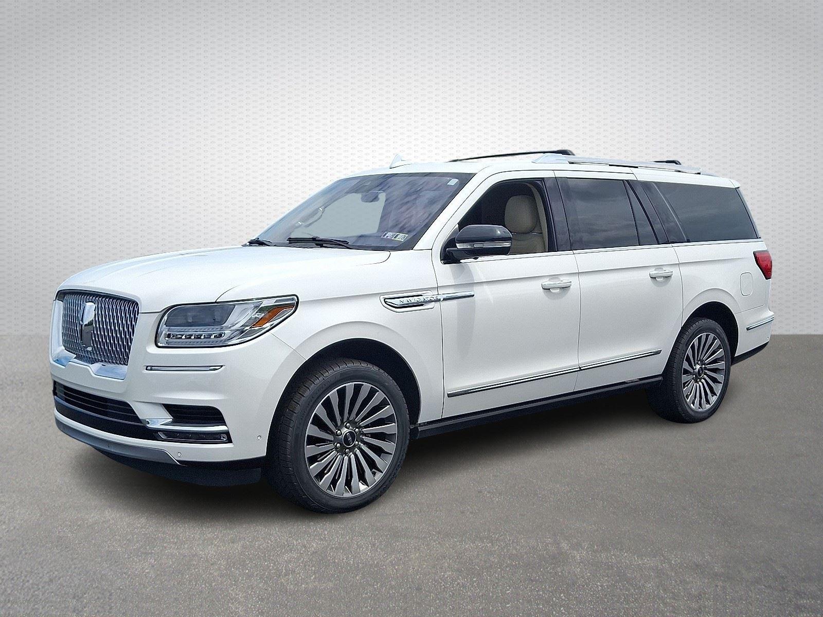 2020 Lincoln Navigator L Reserve photo 3