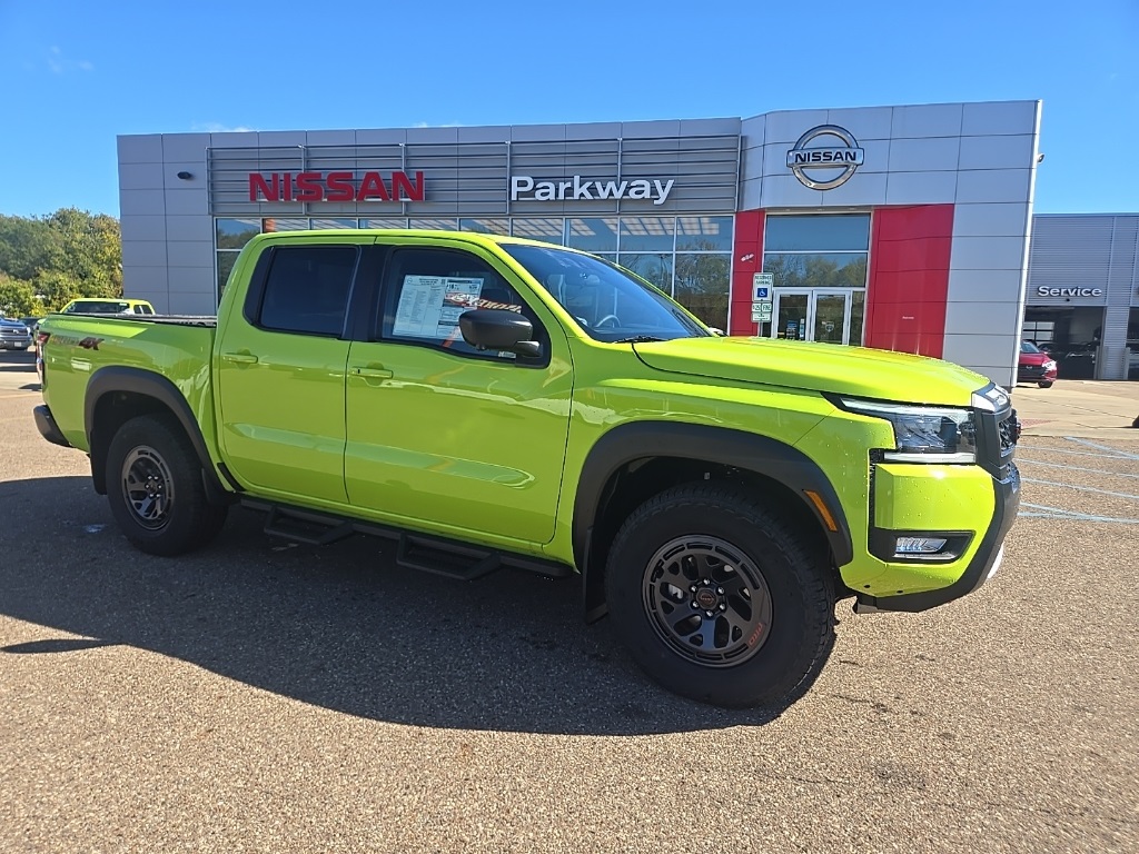 2026 Nissan Frontier PRO-4X's photo