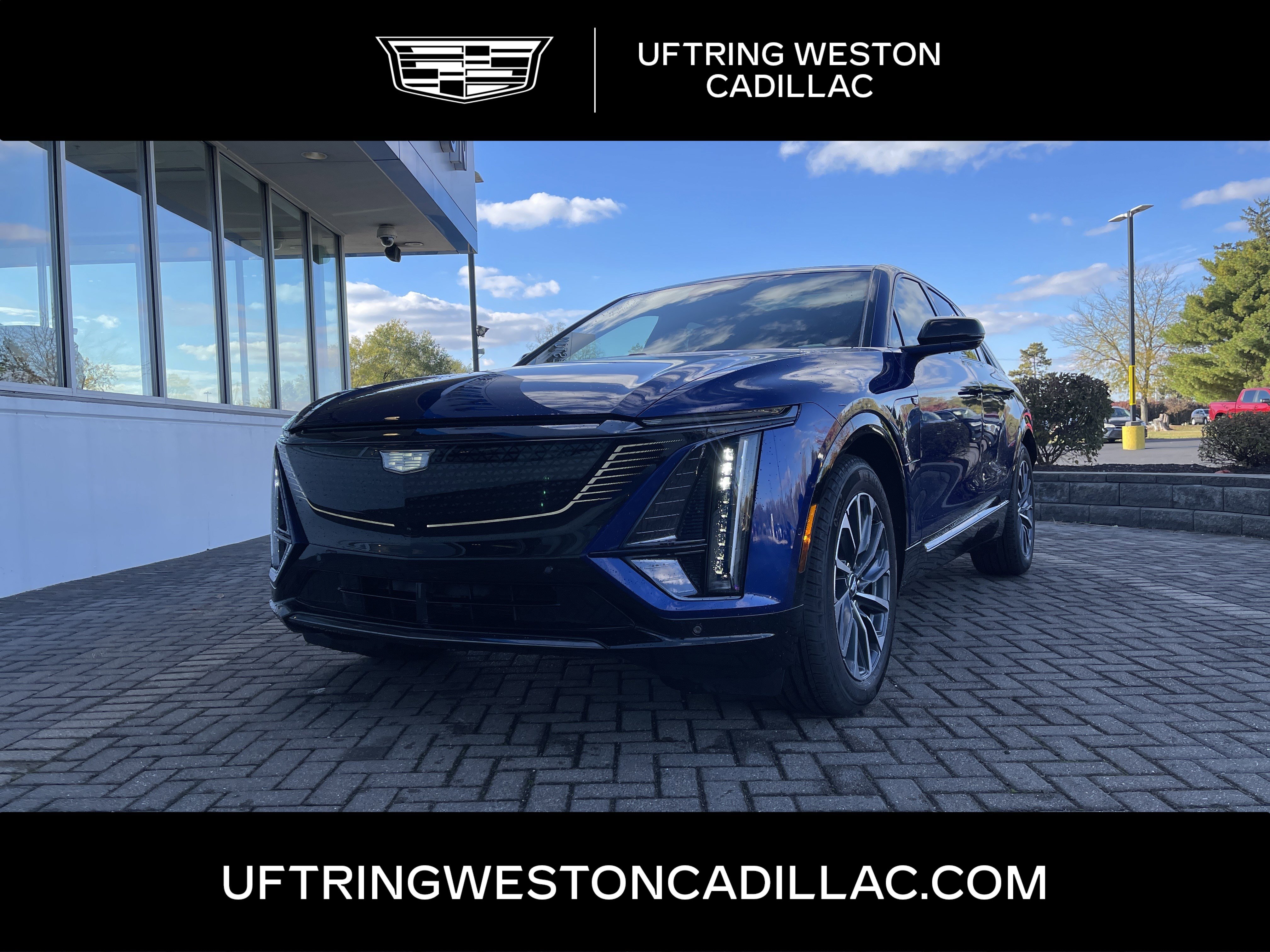 2025 Cadillac LYRIQ Sport 2's photo