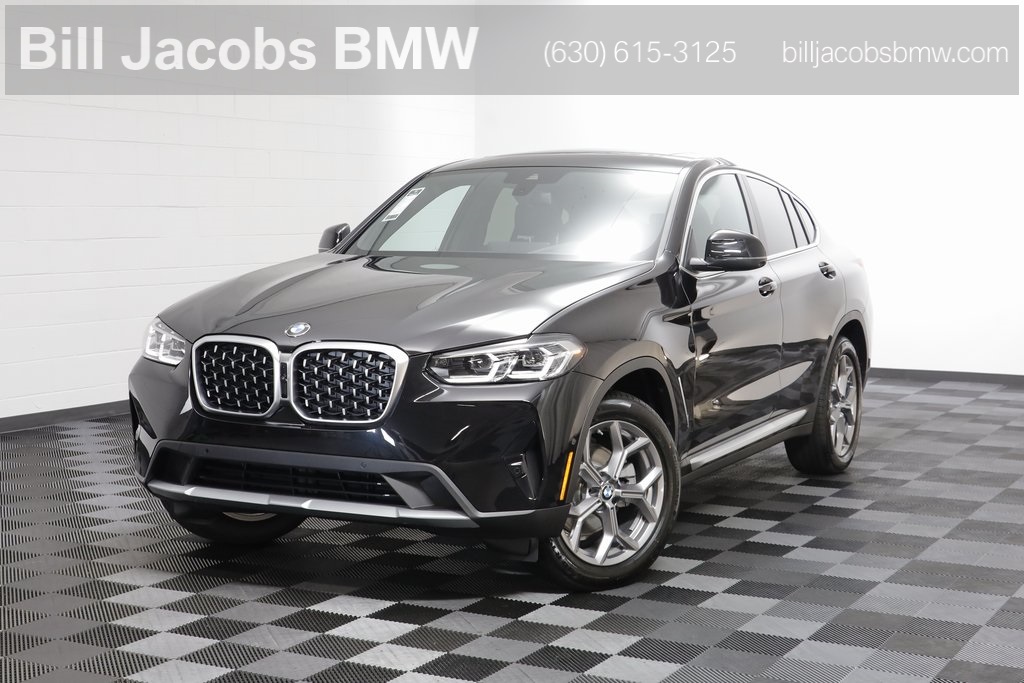 2025 BMW X4 30i's photo
