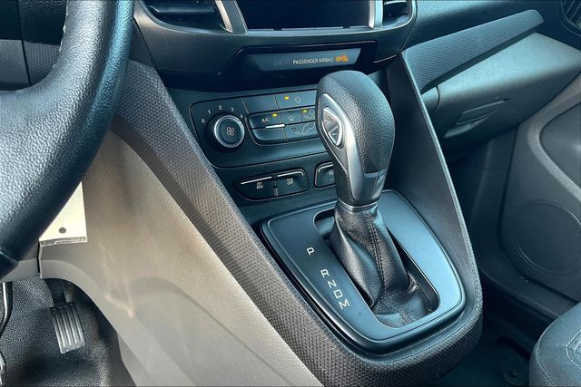 2019 Ford Transit Connect XLT photo 14