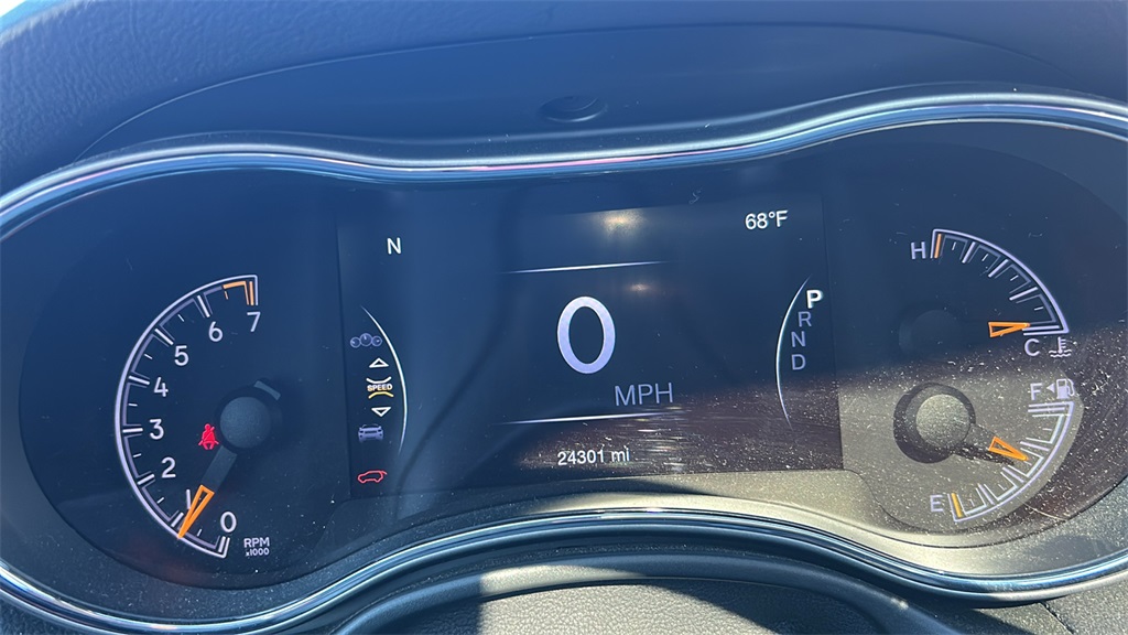 2020 Jeep Grand Cherokee Limited photo 25