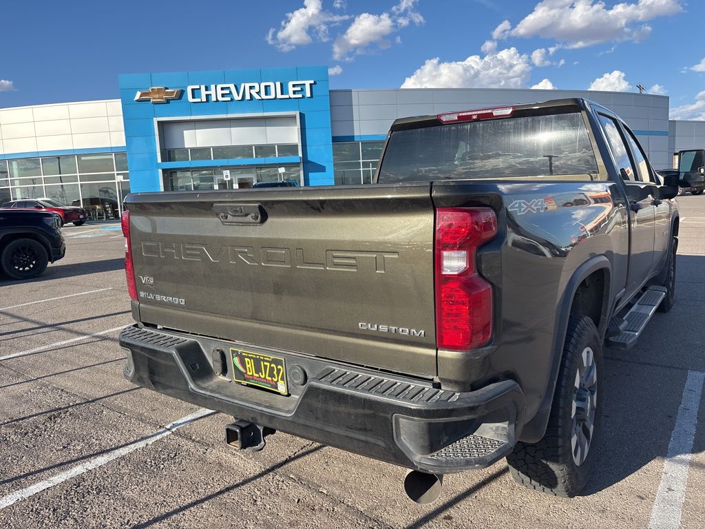 2023 Chevrolet Silverado 2500HD Custom photo 10