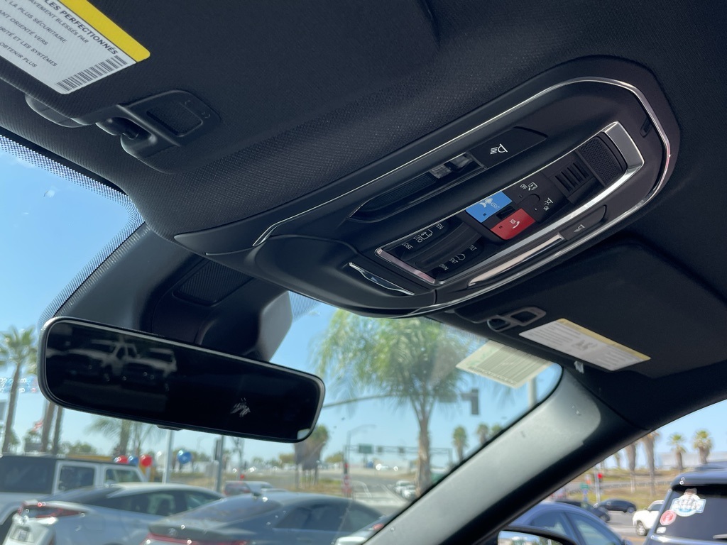 2025 Jeep Grand Cherokee Laredo X photo 29