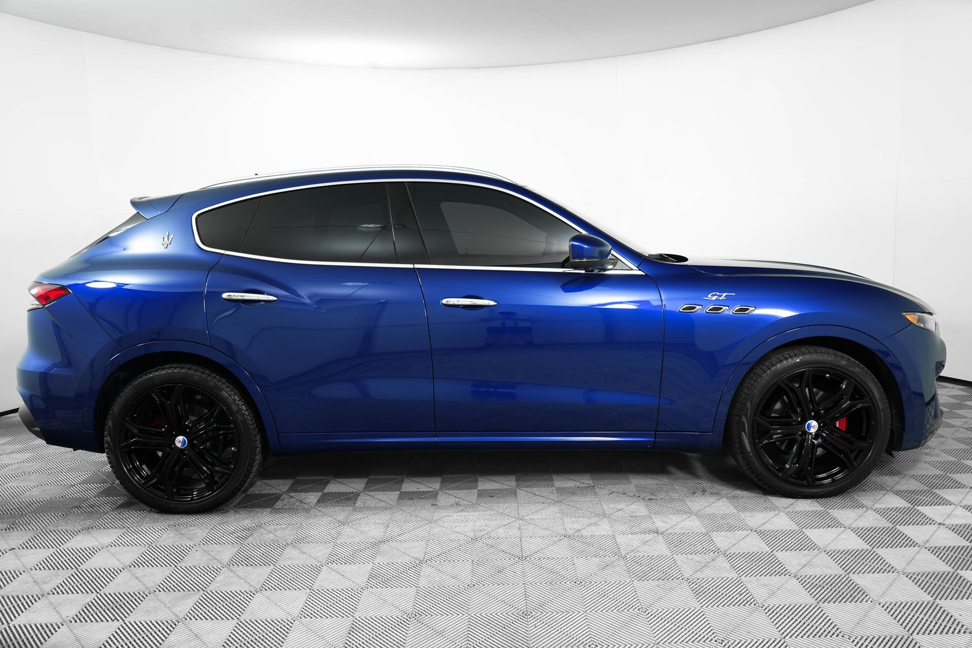 2022 Maserati Levante GT photo 8