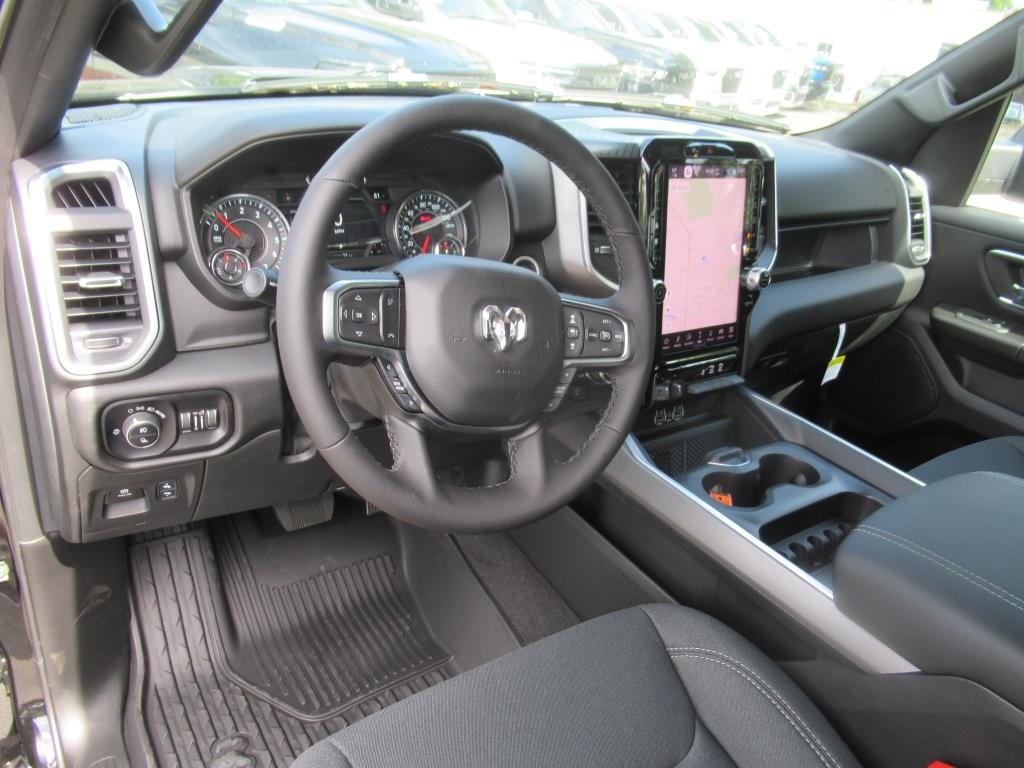 2025 Ram 1500 Big Horn Lone Star photo 14