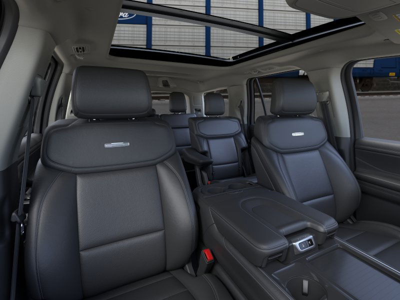 2025 Ford Expedition Platinum photo 12