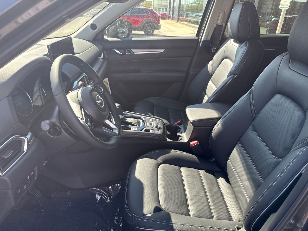 2025 Mazda CX-5 2.5 Premium Plus photo 2