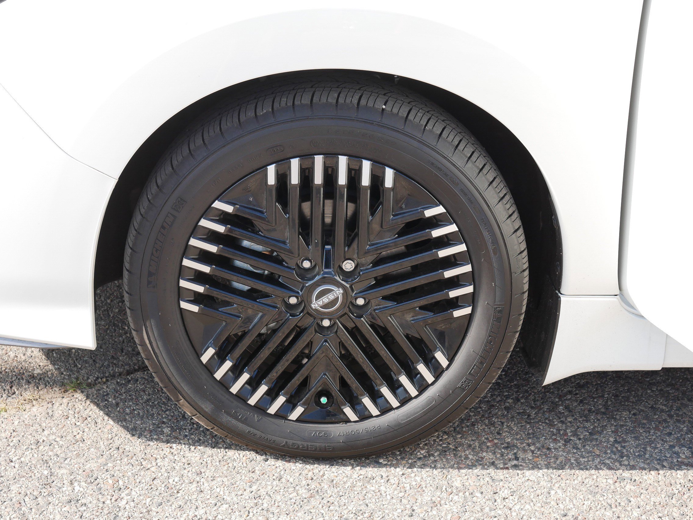 2024 Nissan Leaf SV Plus photo 13