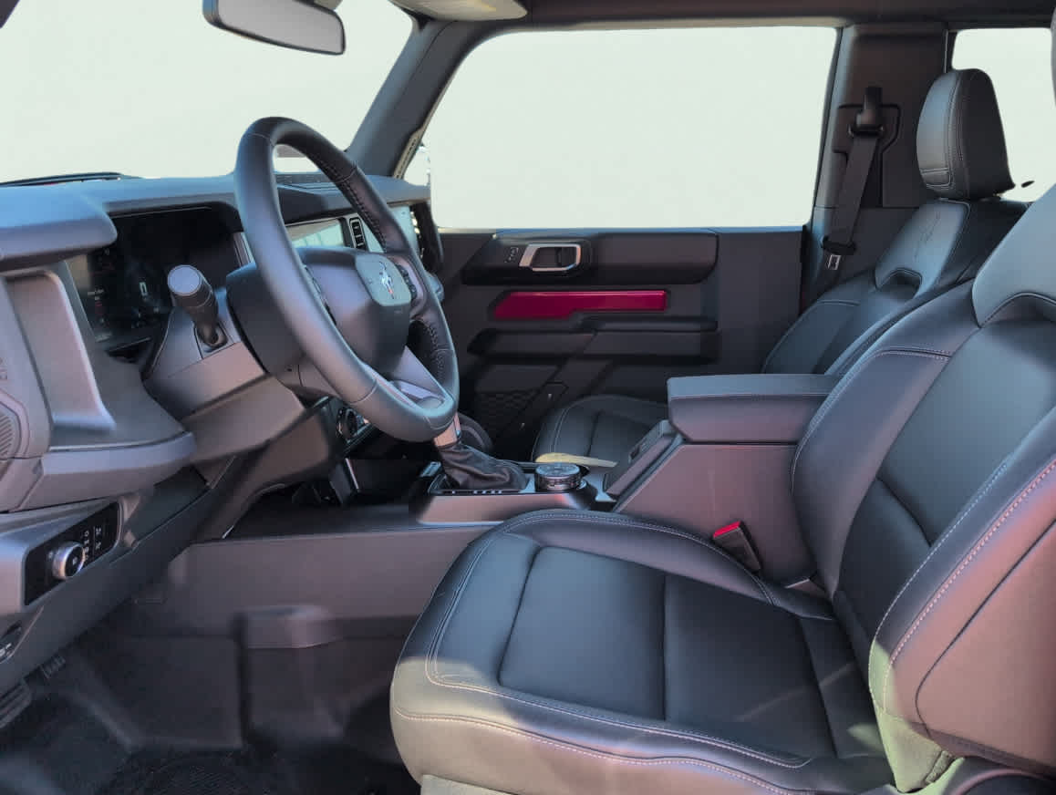 2025 Ford Bronco Badlands photo 7