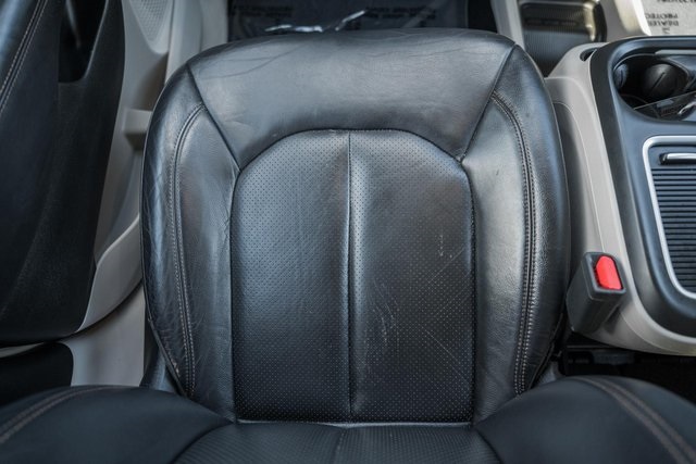 2018 Chrysler Pacifica Touring Plus photo 26