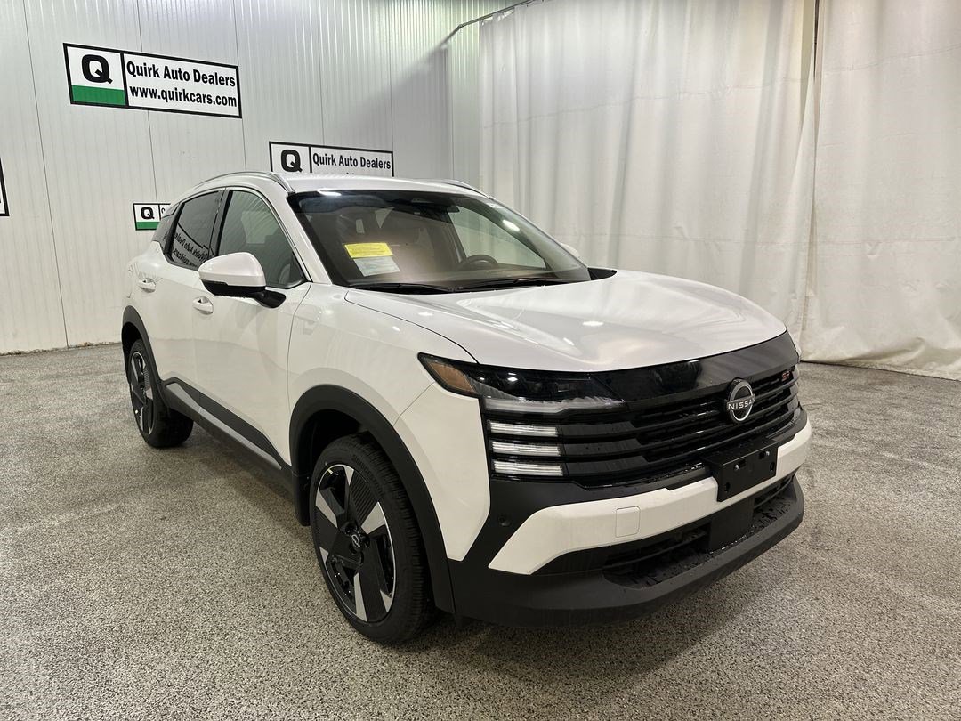 New 2025 Aspen White Tricoat Nissan SR image 1