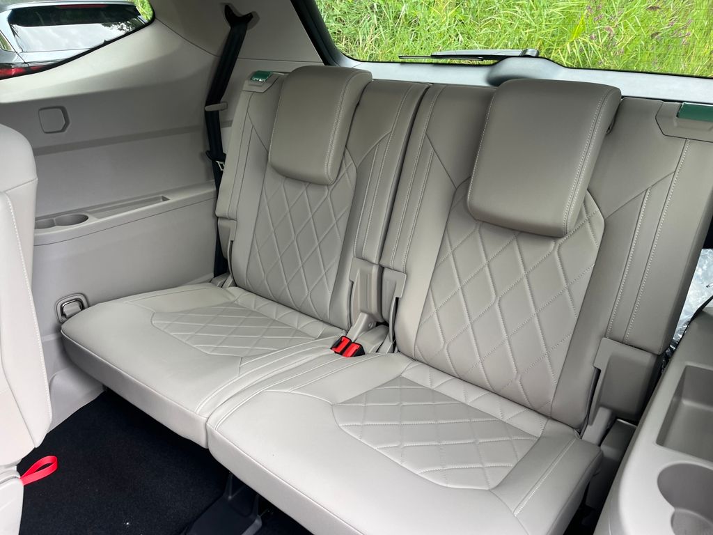 2026 Volkswagen Atlas SEL Premium R-Line photo 17