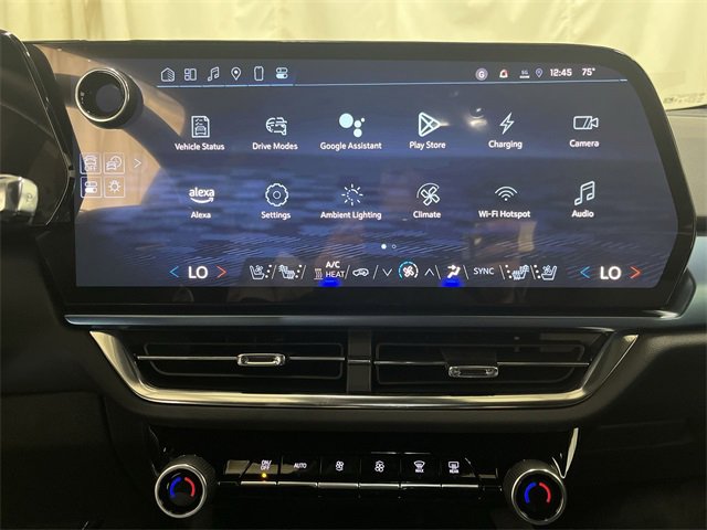 2025 Chevrolet Equinox EV 1LT photo 3