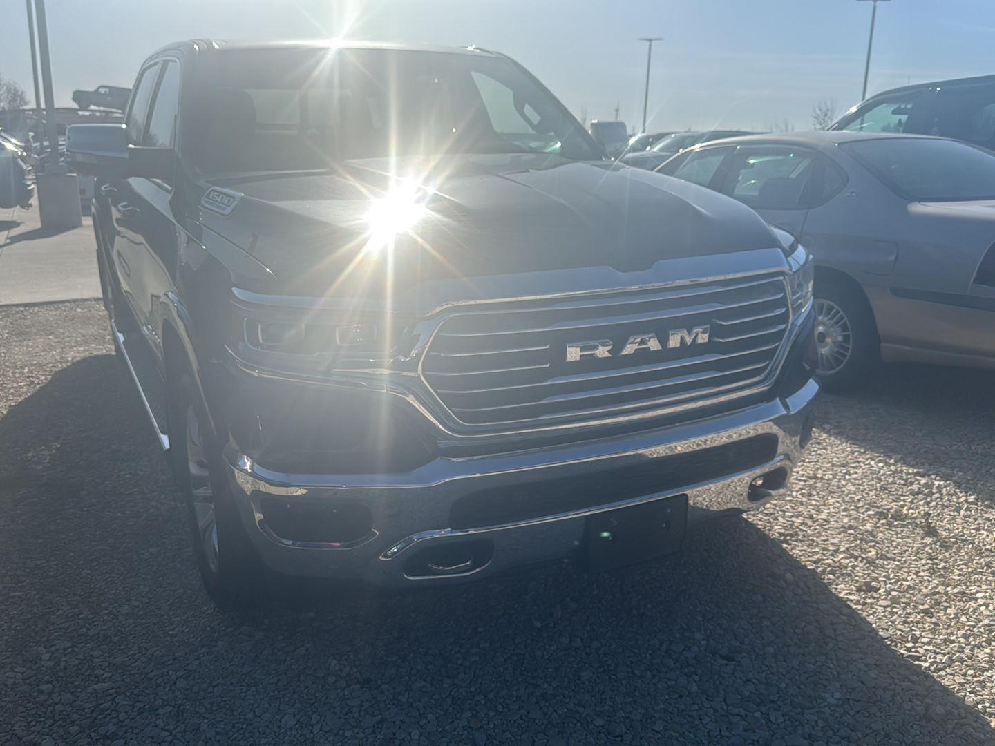 2022 Ram 1500 Longhorn photo 3