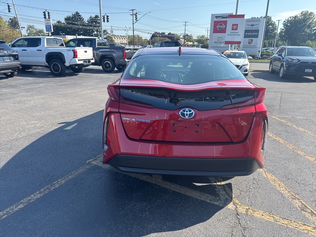 2017 Toyota Prius Prime Premium photo 5