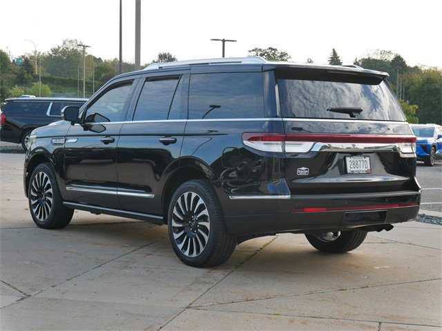 2023 Lincoln Navigator Black Label photo 3