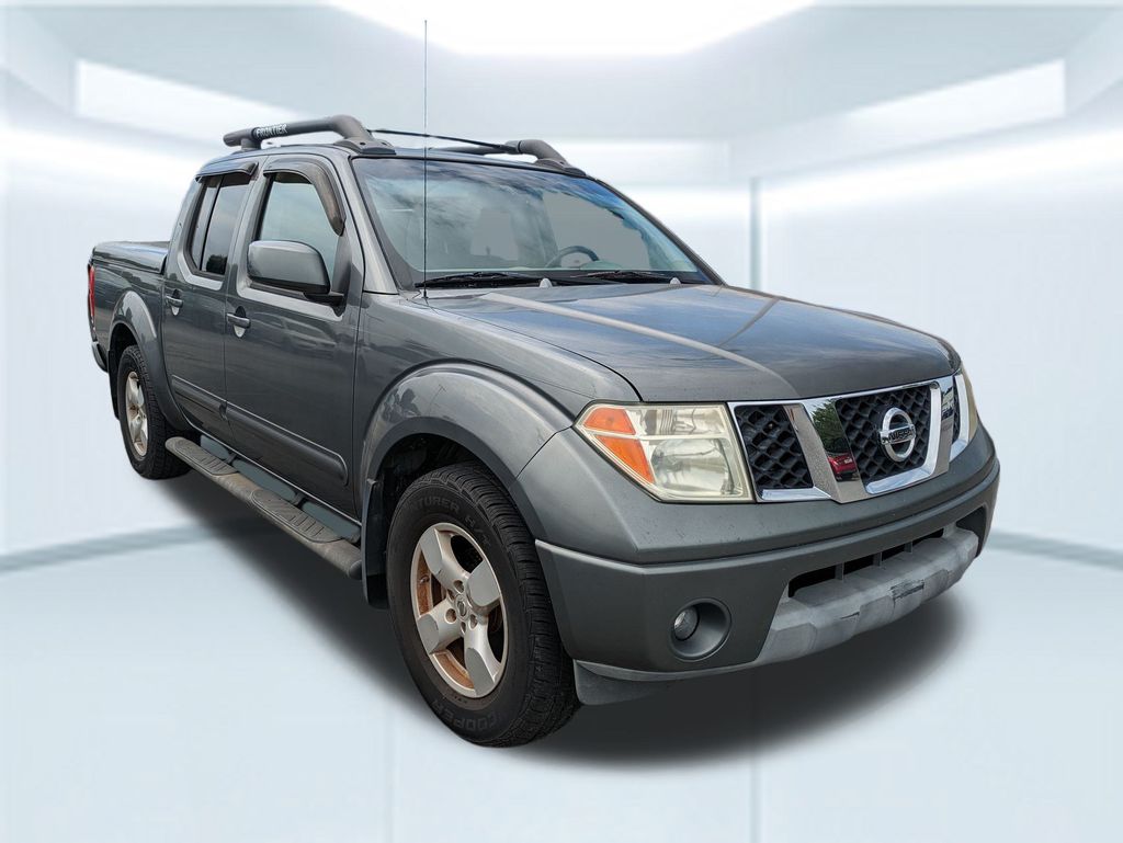 2006 Nissan Frontier LE photo 3